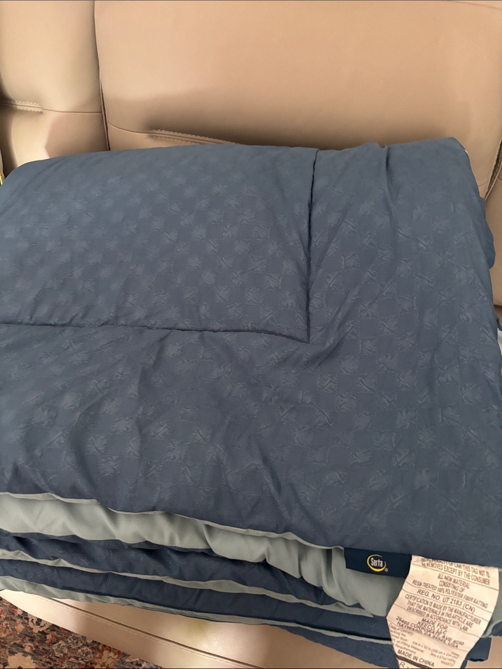 Serta Reversible Quilted Comforter in Navy Blue